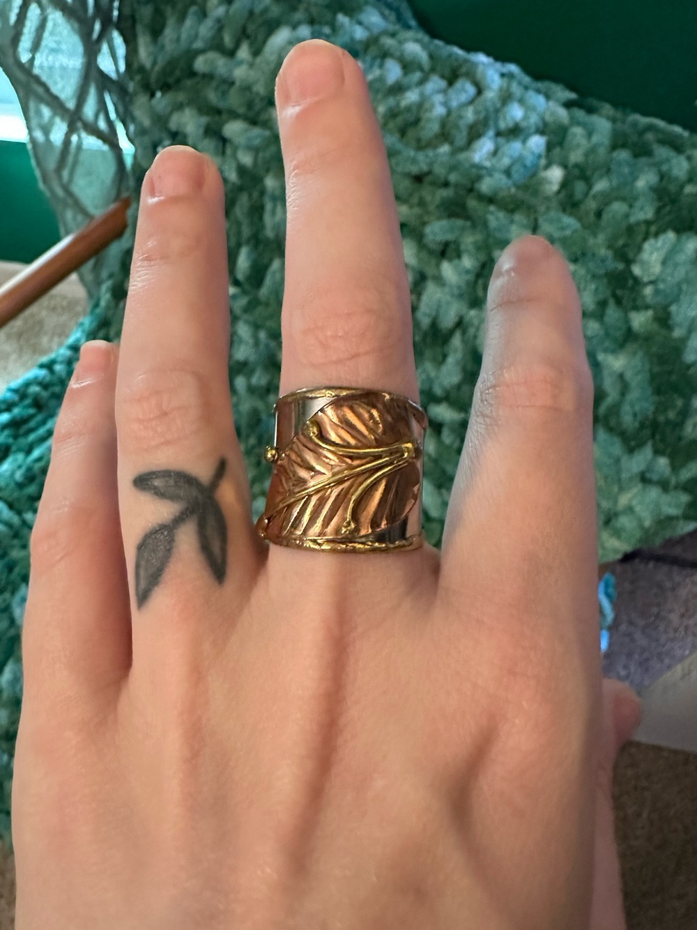 Triple Tone Ring - Picture 1 of 3